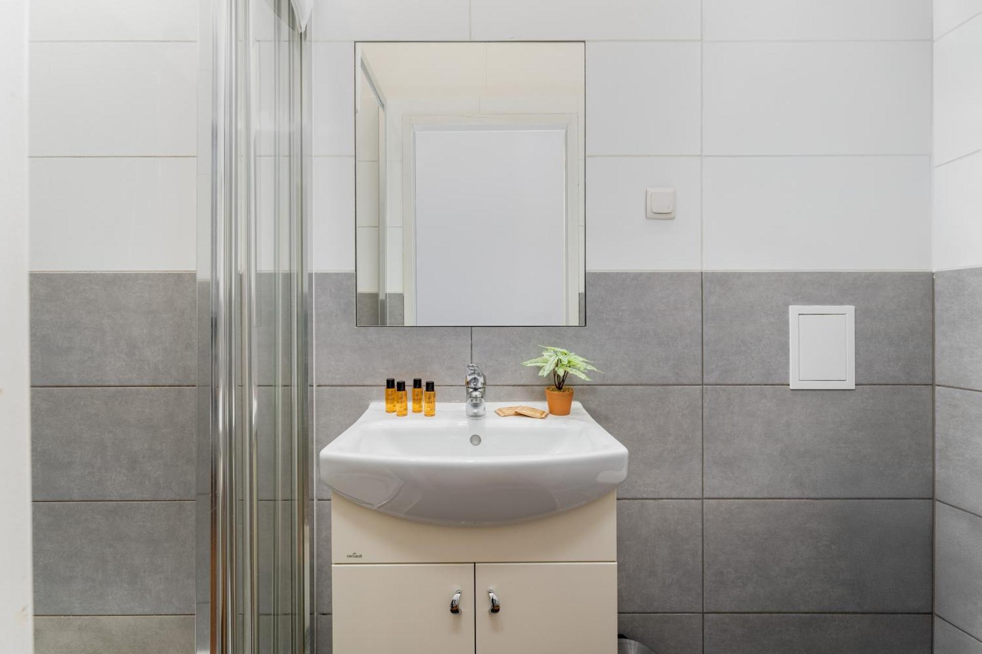 Cracow Urban Haven Apartament Kraków