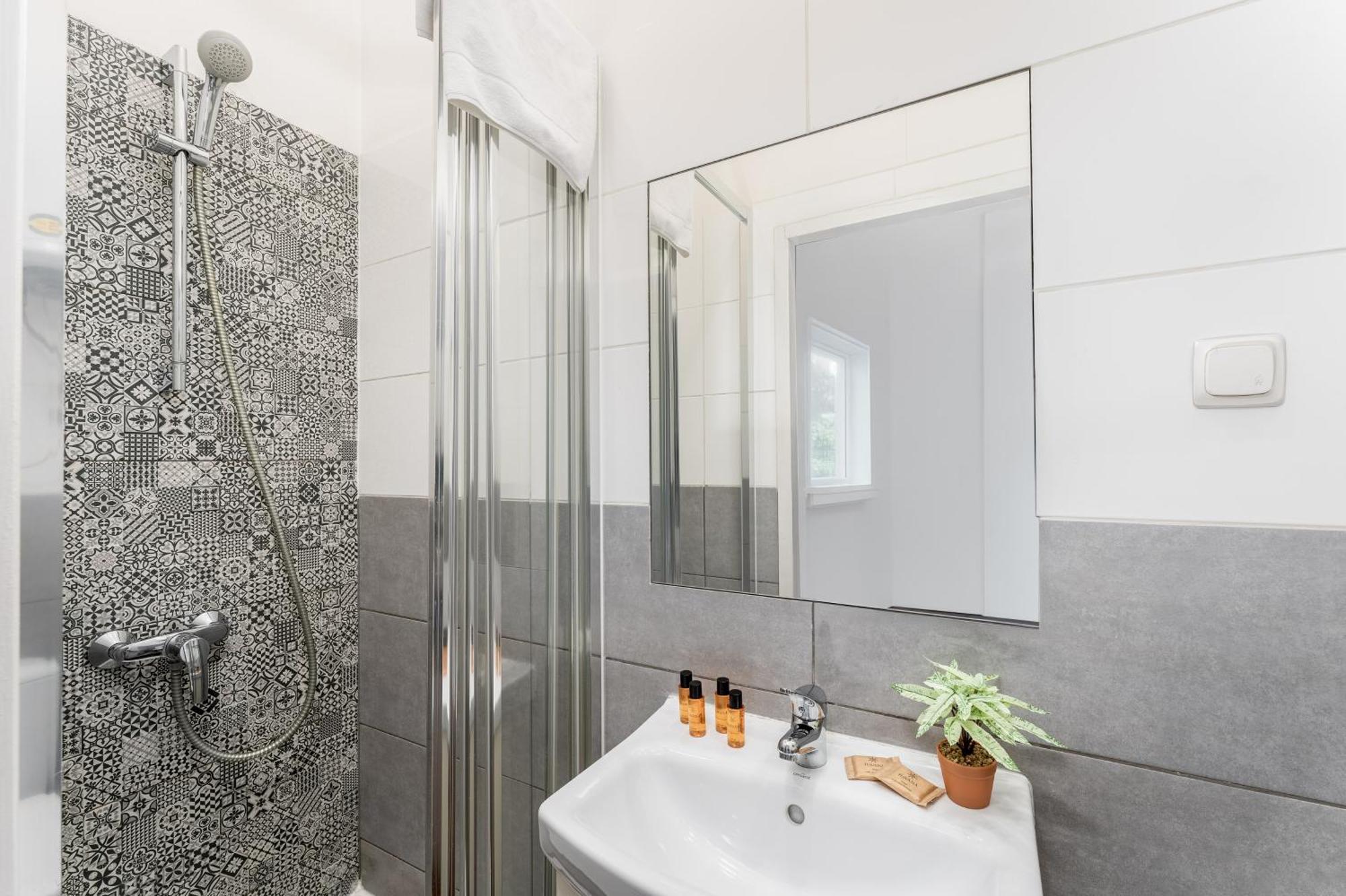 Cracow Urban Haven Apartment